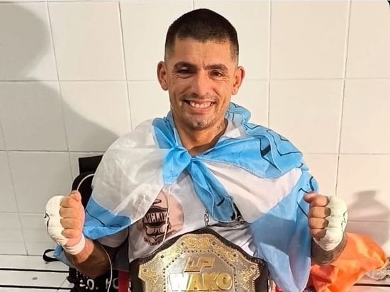 Eneas Fernández, campeón Mediterráneo WAKO de Kickboxing con una contundente victoria en España