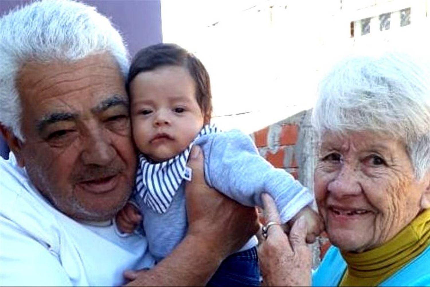 Matrimonio encontró a una hija que había sido apropiada durante la dictadura