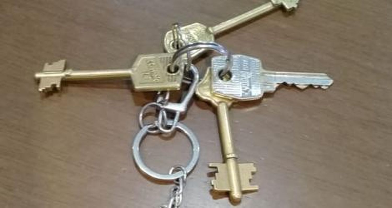 Llaves encontradas en un probador
