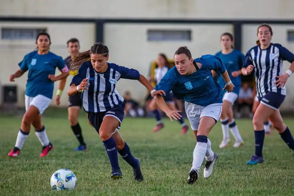 Dura derrota para la Selección Femenino
