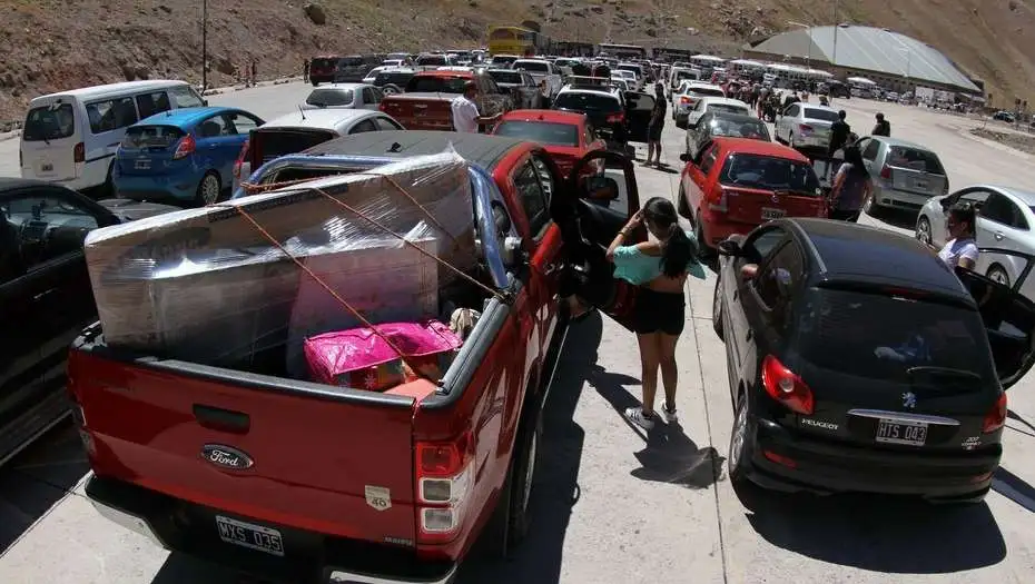 Compras en Chile: creatividad argentina para esquivar controles