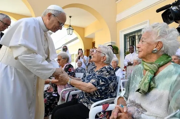 El Papa a los abuelos: “No teman a la fragilidad, recen conmigo por la paz”