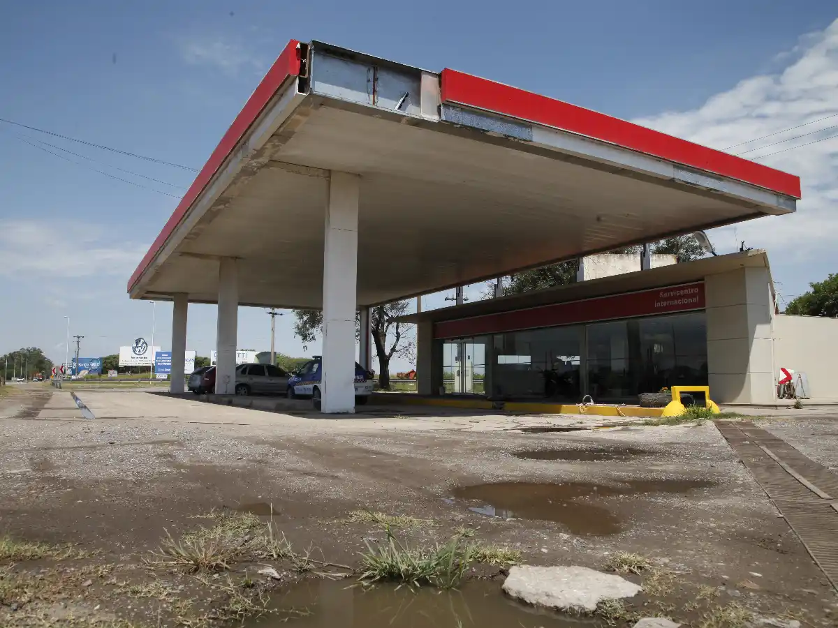 La ciudad perdió nueve estaciones de servicio en las últimas décadas