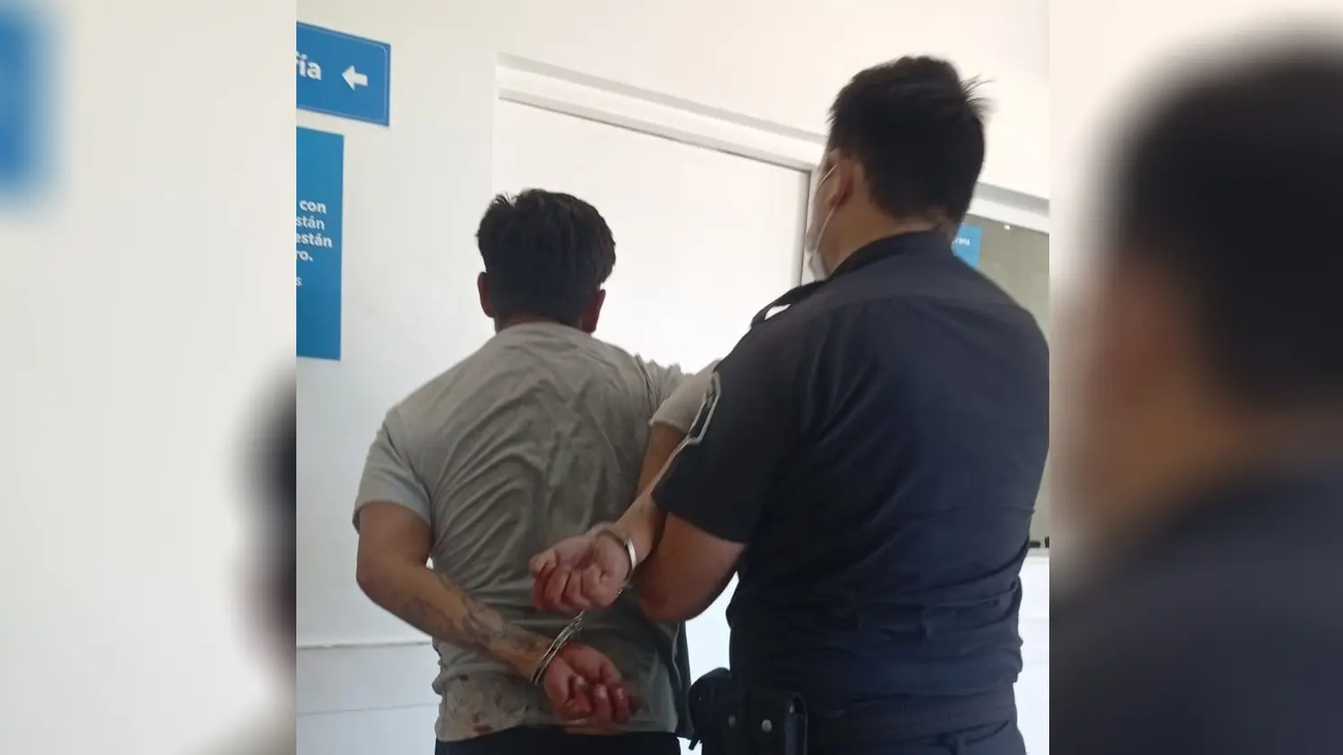 El sujeto llevaba entre sus prendas una cuchilla de grandes dimensiones.