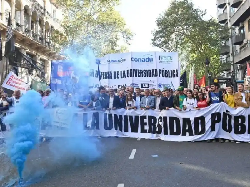 Se agrava el conflicto con los docentes y no docentes universitarios.