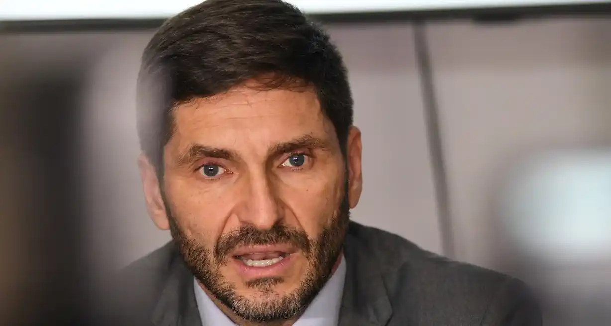 La decisión política del gobierno provincial ha sido la de no demorar su cobertura en la zona sur, la más difícil para la seguridad de los santafesinos. Crédito: Manuel Fabatía