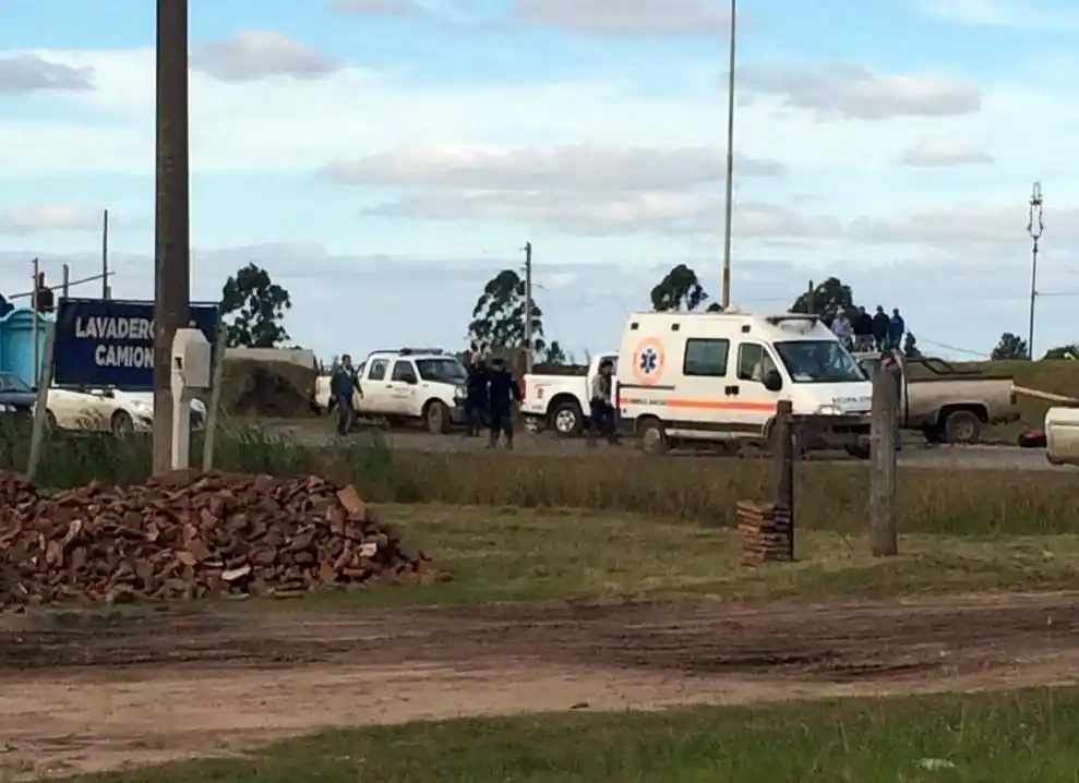 Choque entre una camioneta y una moto: piden más controles