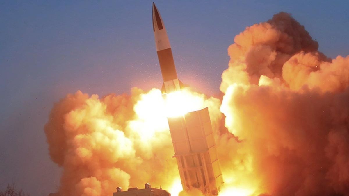 Corea del Norte lanzó otro misil balístico hacia el mar de Japón