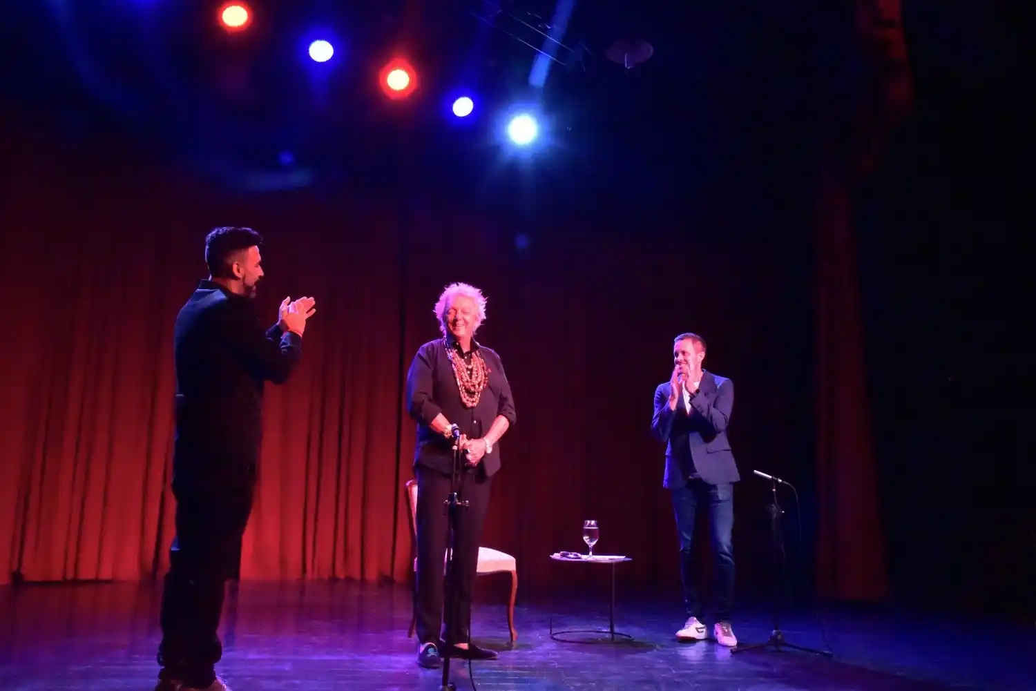 Con Cibrián Campoy, el Teatrillo reabrió sus puertas.