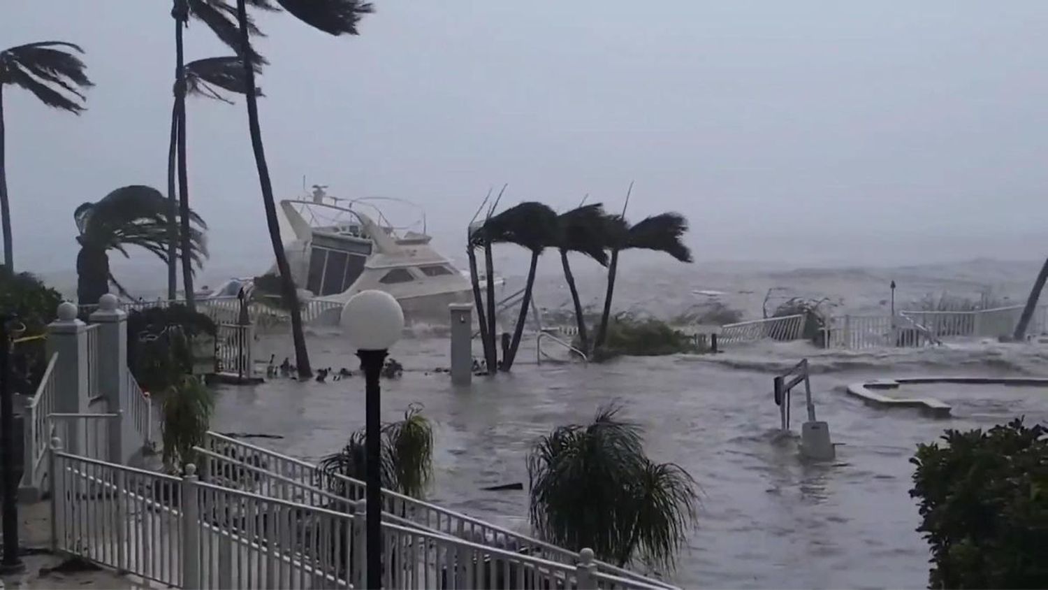 ¡AL MENOS 8 MUERTOS! Huracán Ian puede ser el «más letal» en historia de Florida