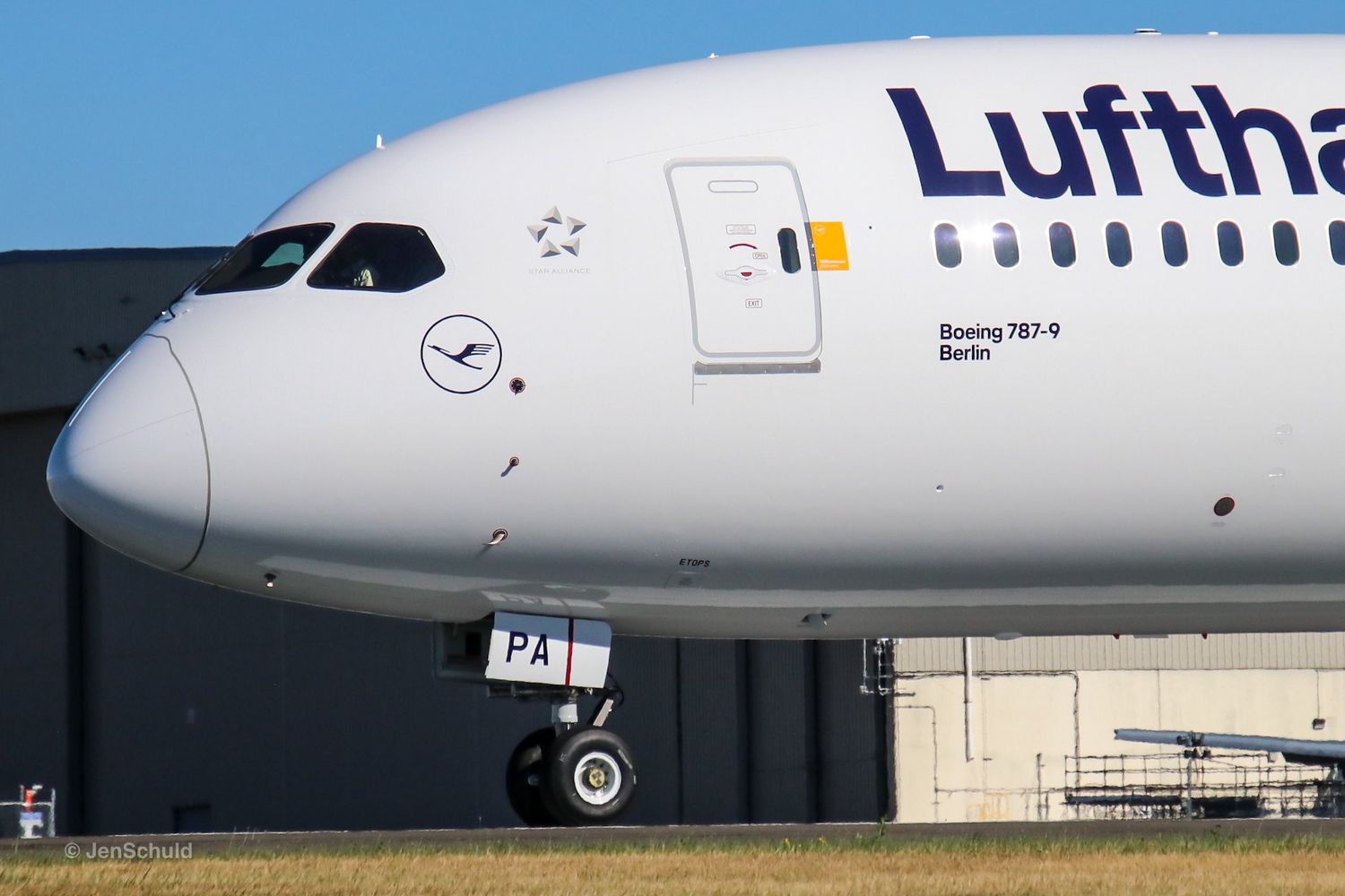 Lufthansa y sus pilotos llegan a un acuerdo y se suspenden huelgas por 10 meses