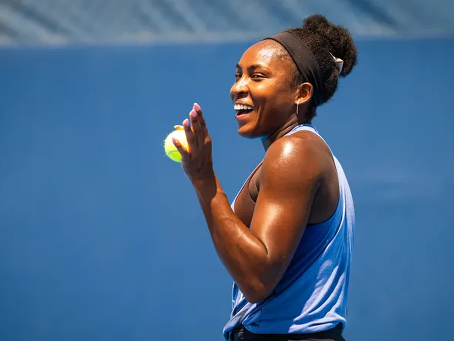 Coco Gauff avanza firme en Cincinnati y ya está entre las ocho mejores