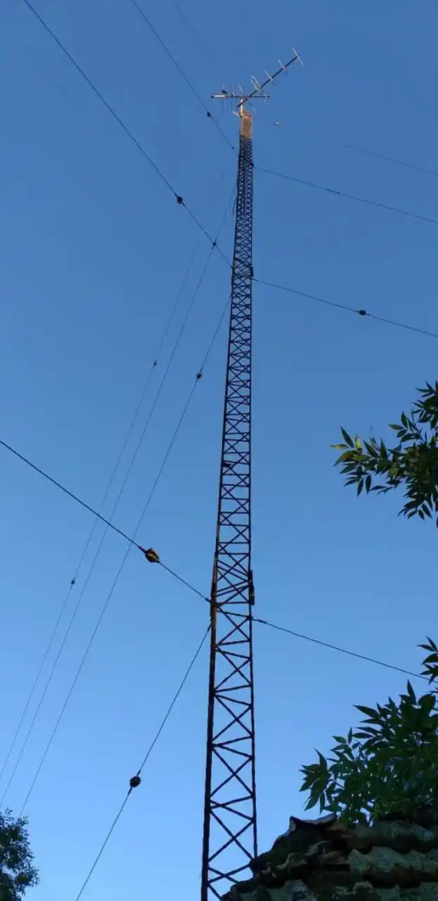 Robaron el cableado de la planta transmisora de LT 15