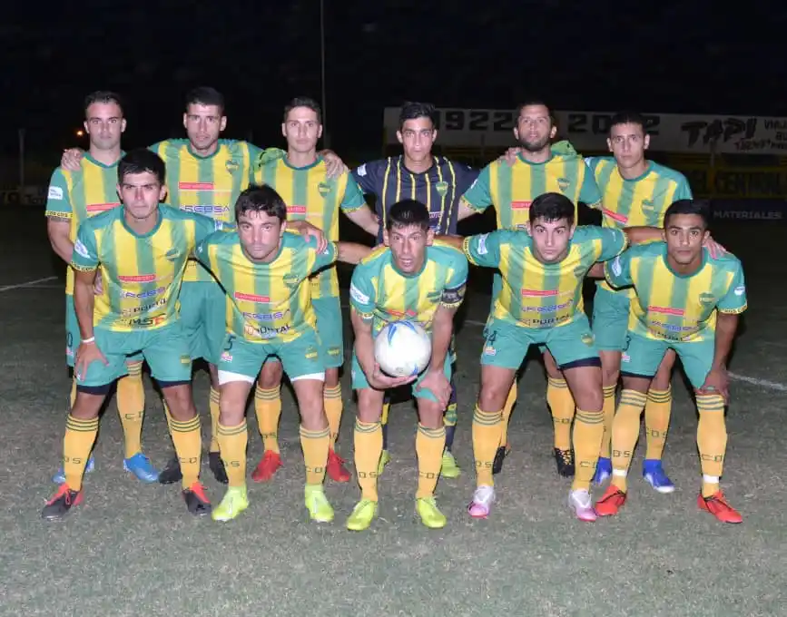 Torneo Regional: Defensores de Salto ganó con Gastón Medina de titular y lidera su grupo