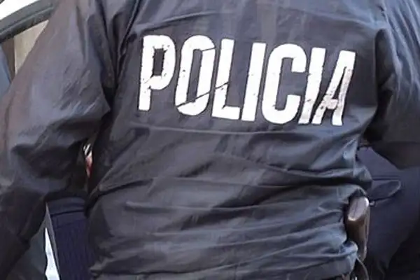 Usaba un cable como látigo para azotar a su hijo de 6 años