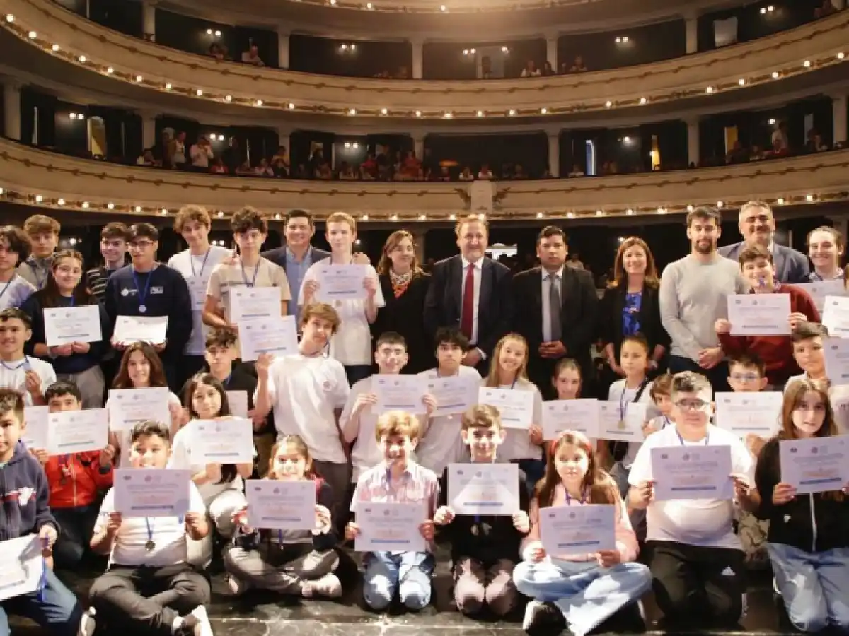 Córdoba finalizó la Olimpíada de Matemática con 12 medallas, 2 quedaron en San Francisco y Devoto 