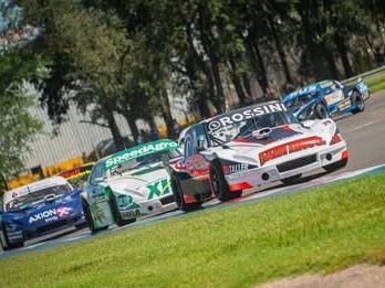 Emocionante inicio del Car Show en San Jorge