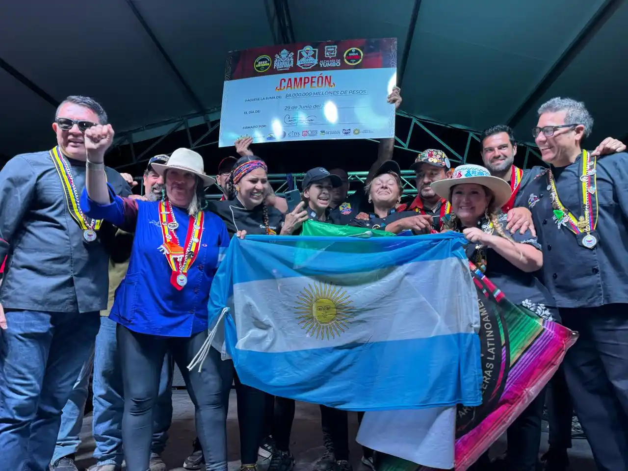 ls pibas de los choris campeonas - 3