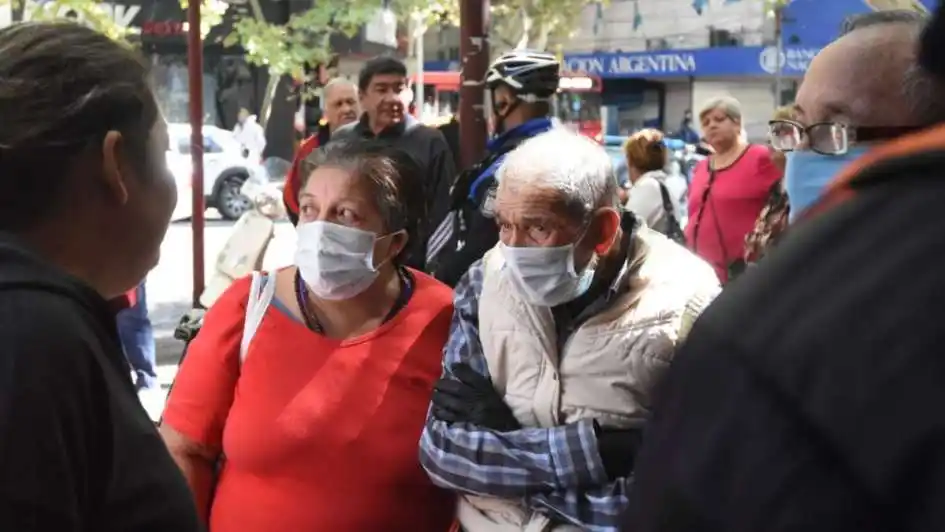 Este martes los bancos pagarán haberes a jubilados y pensionados con DNI terminados en 6 y 7