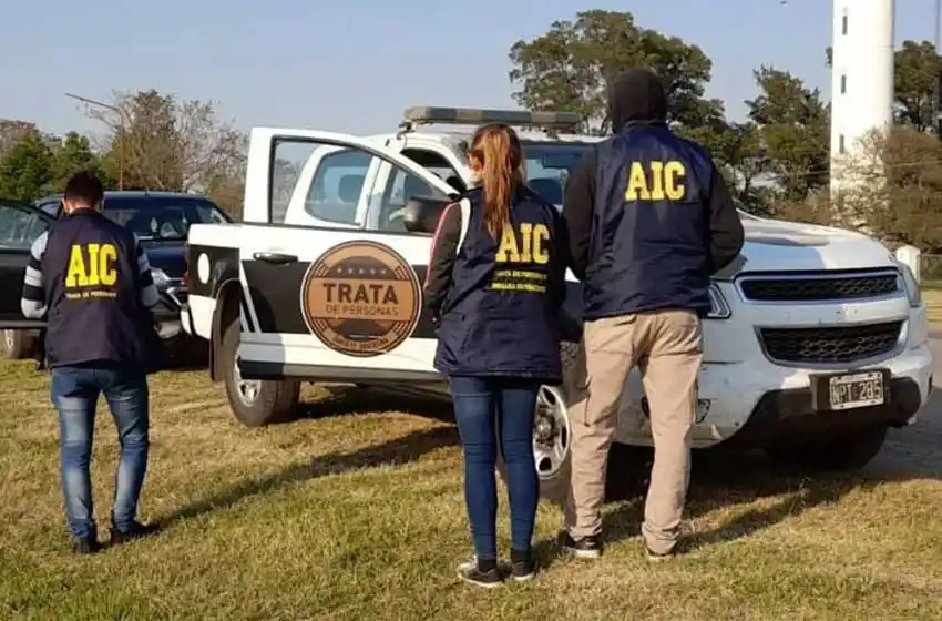 Imputaron a 10 jóvenes detenidos por una violación en manada