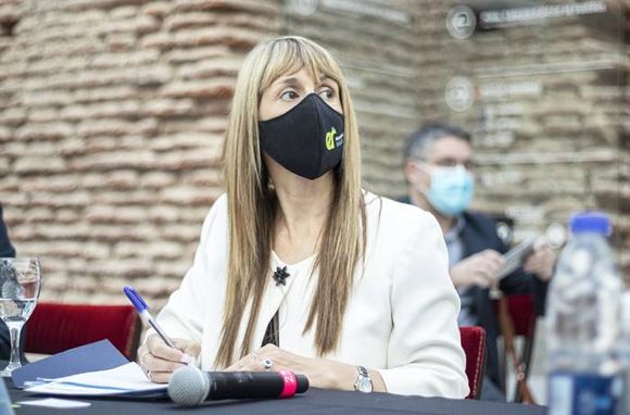La provincia denunció  ante la justicia a un grupo antivacunas