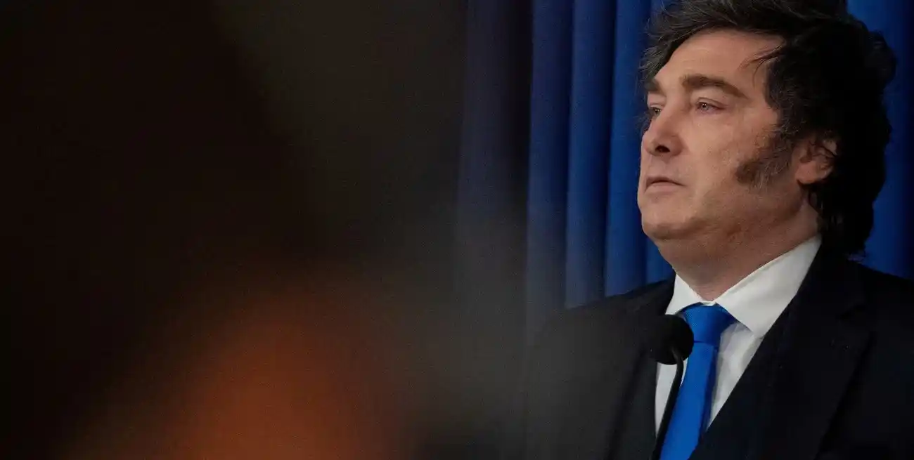 El mandatario resaltó la importancia de ajustar tarifas y precios regulados para consolidar la baja inflacionaria, afectada por factores externos. Foto: Archivo / REUTERS / David 'Dee' Delgado.