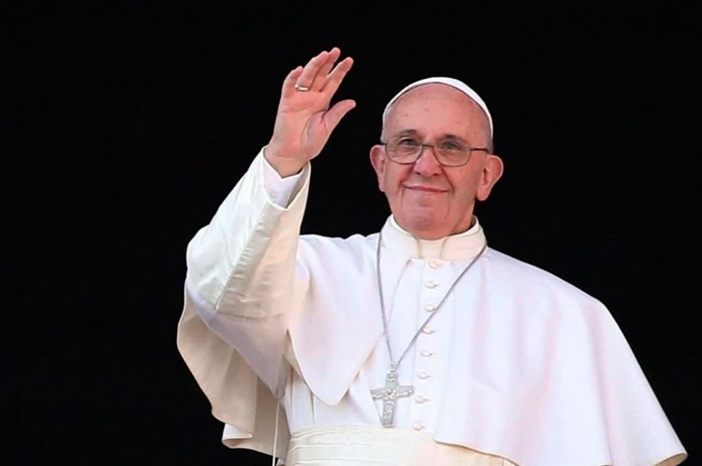 El Papa Francisco habló de su posible renuncia y deslizó un nombre para su sucesor