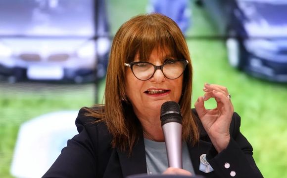 Con la afiliación de Patricia Bullrich a LLA, el PRO quedó al borde de la ruptura en Diputados