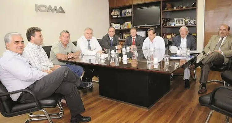 Expectativa entre los afiliados  a Ioma, tras una nueva reunión