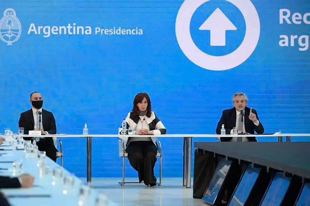 Bajar el déficit y subir el gasto