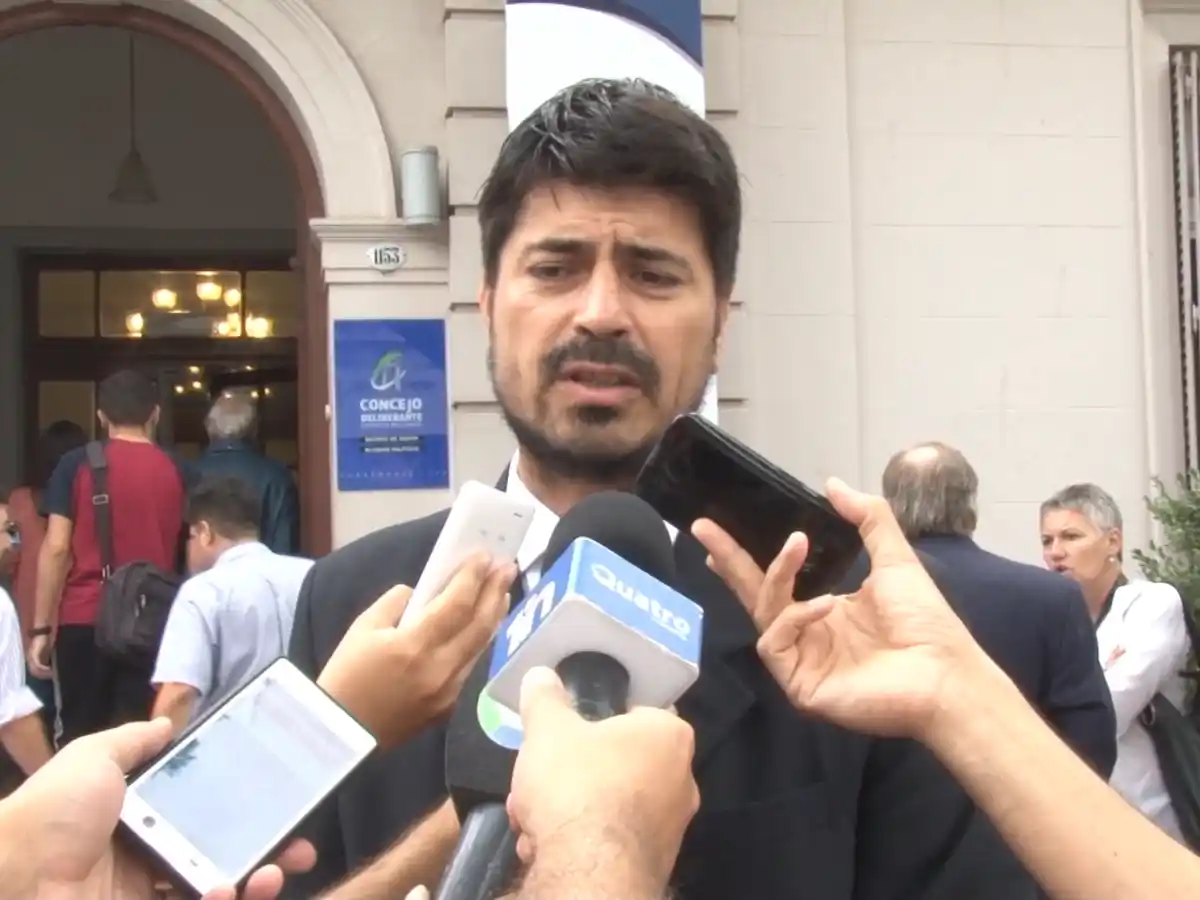 El peronismo de Córdoba criticó a Macri por "falta de federalismo" 