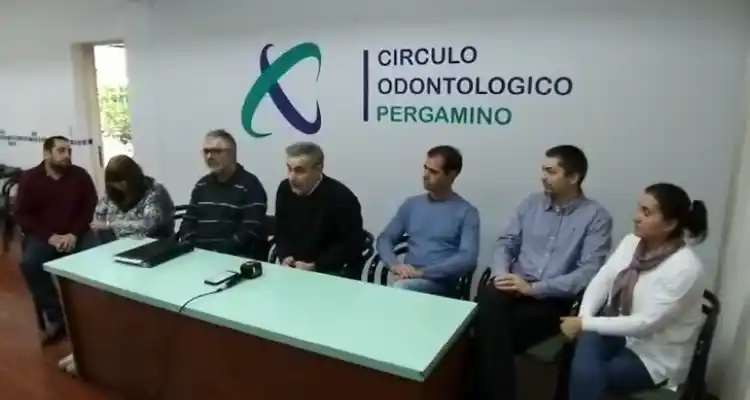 Odontólogos locales siguen en tratativas para obtener convenio directo con IOMA y otras obras sociales