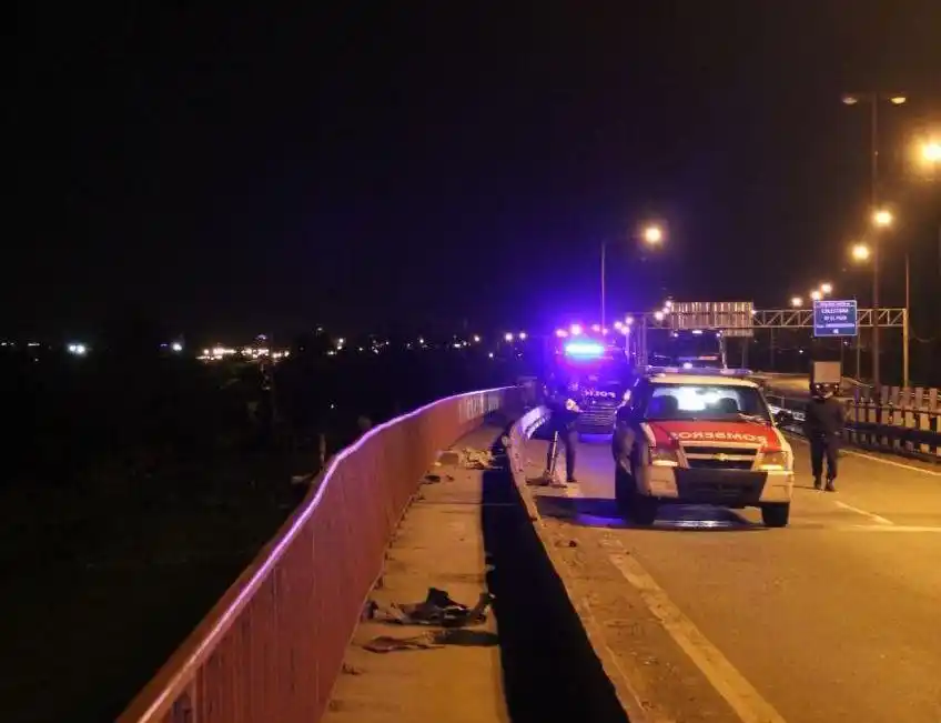 Vuelco en Ruta 168 con dos lesionados