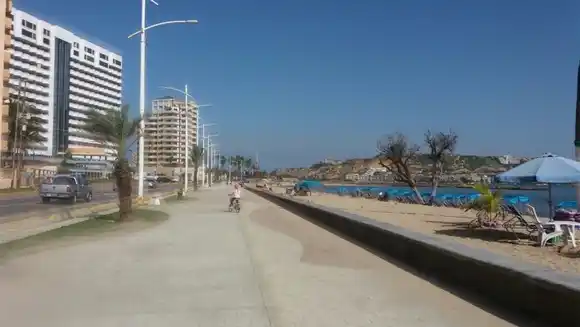 Playas de Lechería se perfilan como LA MINA DEL TURISMO