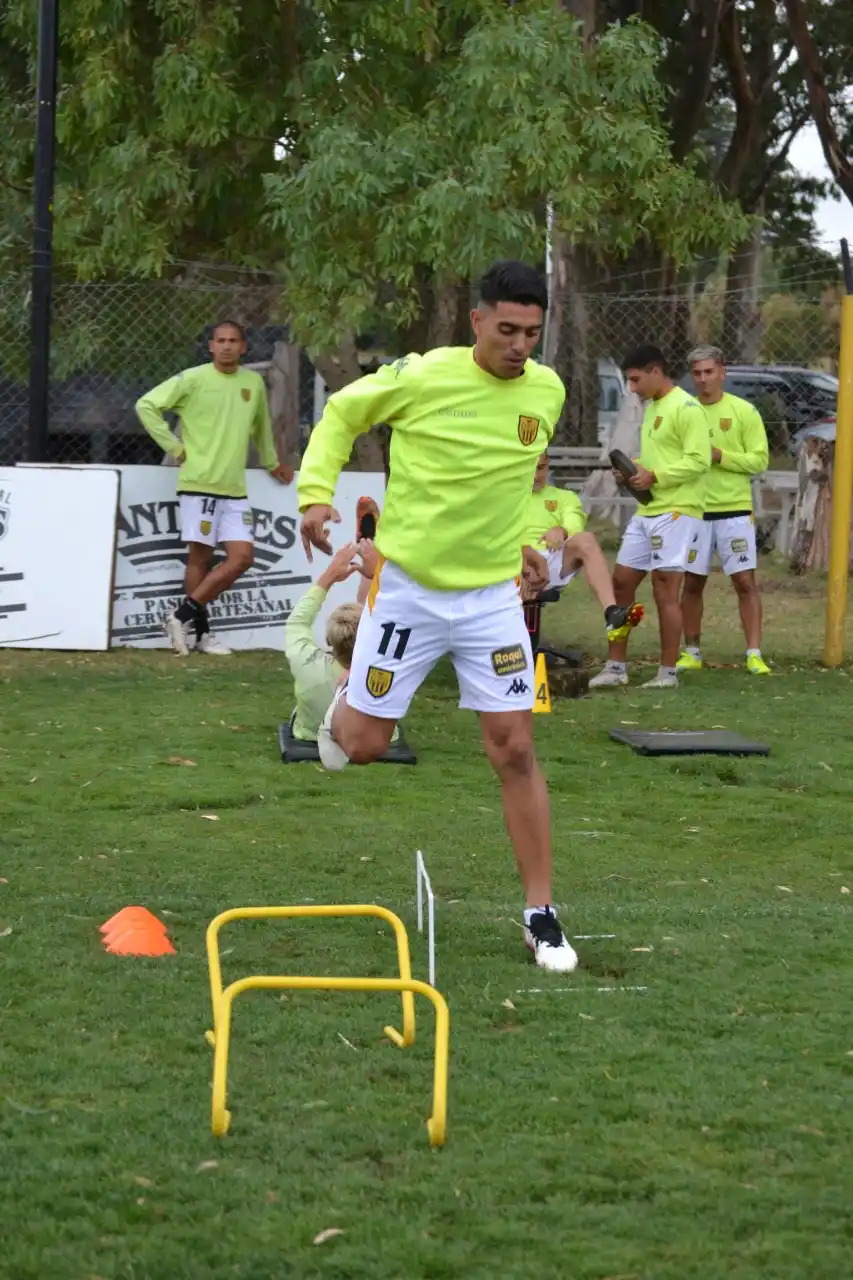 FOTO PRENSA SANTAMARINA Villalba tuvo su primer entrenamiento.