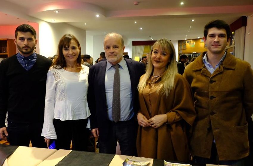 Julio Razona: “Somos una nueva manera de hacer política”