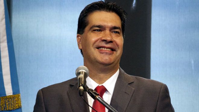 Capitanich defendió la contratación de un avión de lujo y llamó "marmota" a un periodista