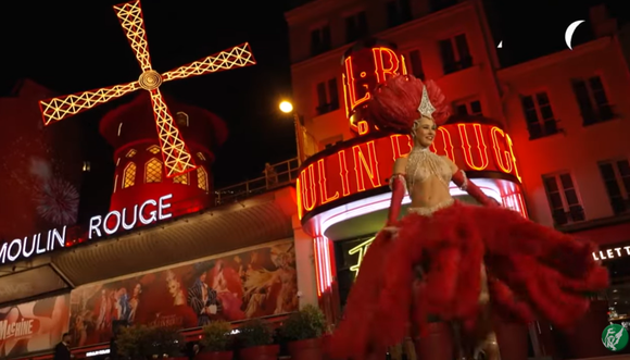 Las aspas de Le Moulin Rouge volvieron a girar