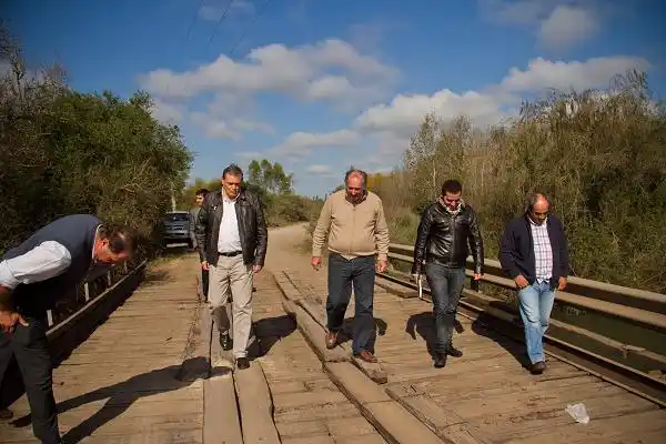 Acuerdan plan de trabajo para llevar adelante obras en Costa Uruguay Sur