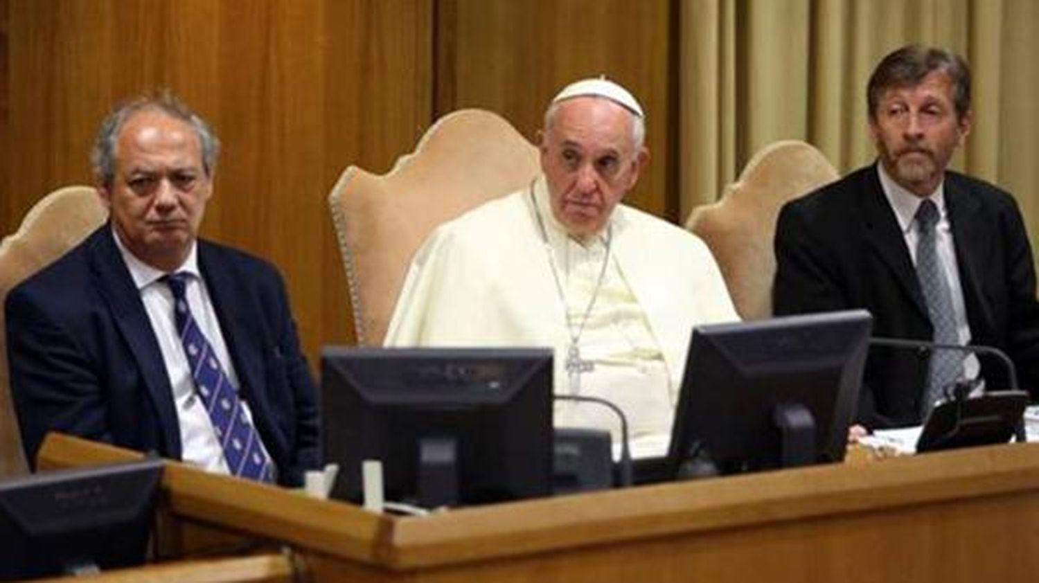 El Papa ordenó devolver una donación de Mauricio Macri
