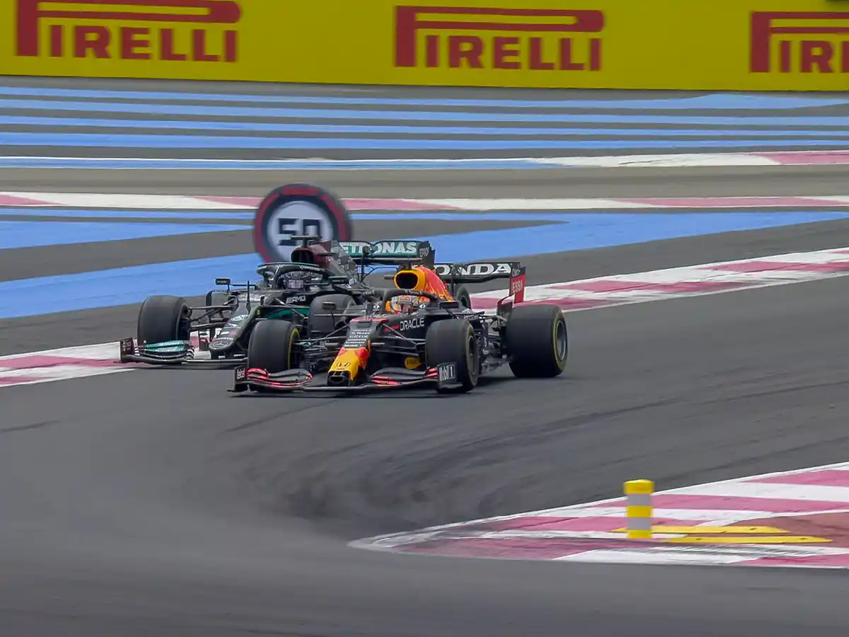 Verstappen venció a Hamilton y conquistó el GP de Francia