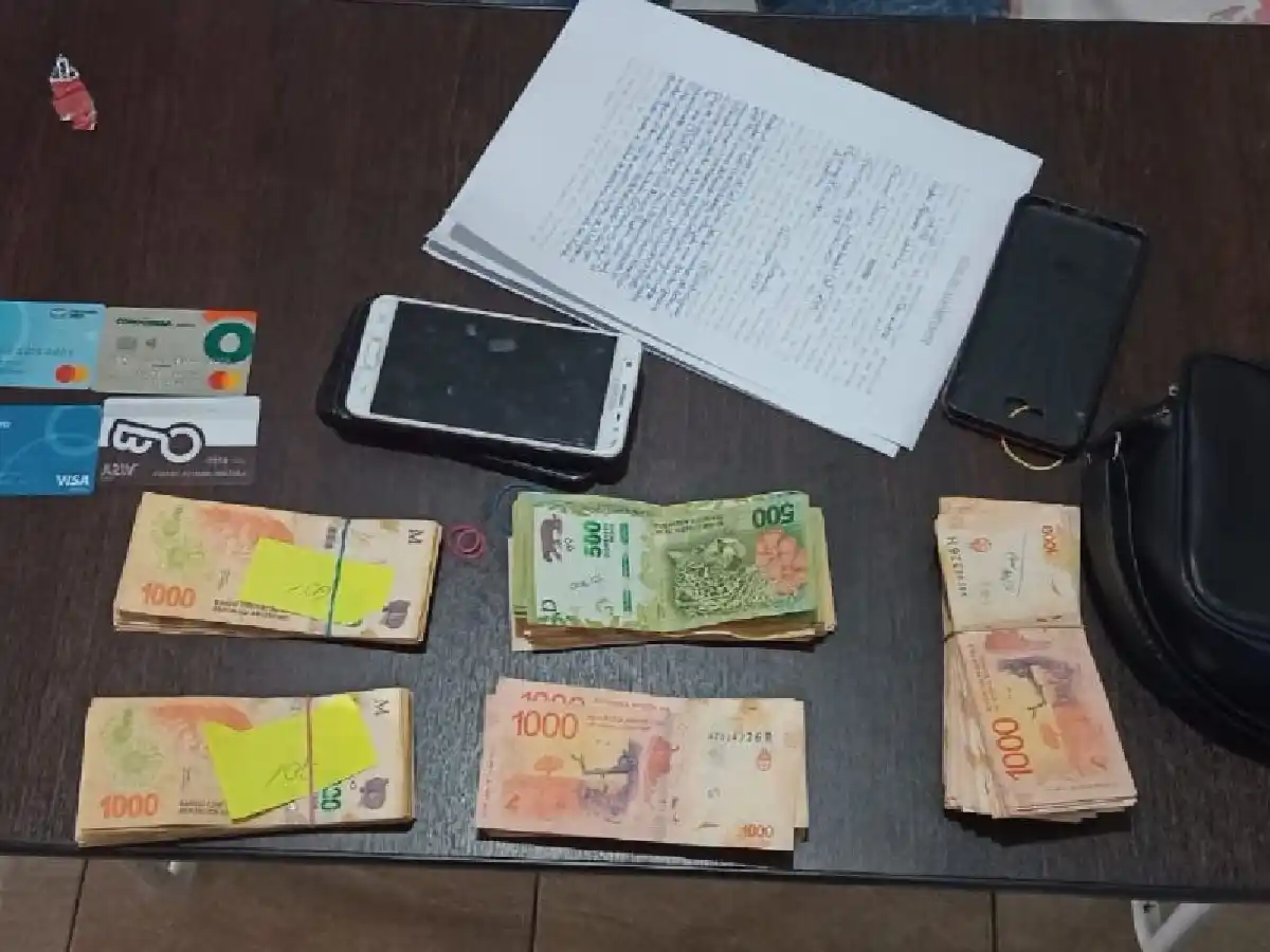 Desarticularon una banda que hacía estafas telefónicas desde la cárcel