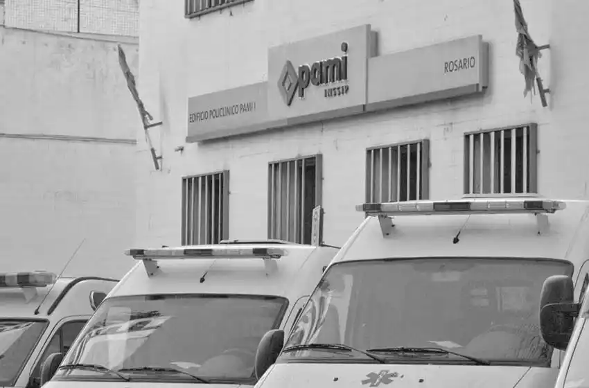 Funerarias desmintieron que estén colapsadas luego del desborde de la morgue del Pami I