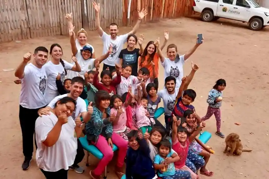 La experiencia en Tartagal de profesionales entrerrianos cuando un nene comenzó a caminar