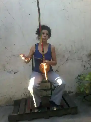 Dictan clases de Capoeira de Angola en Salón Pompeya