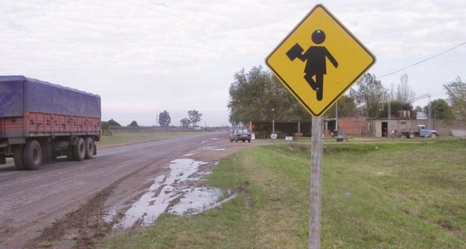 Presentan proyecto para mejorar los accesos a la escuela 27