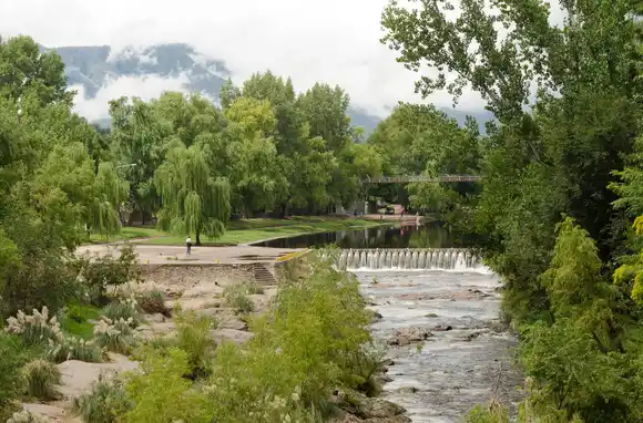 Córdoba: dos turistas murieron ahogados en Mina Clavero