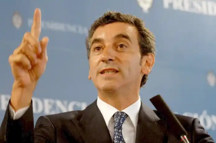 Randazzo: “Los diputados tienen la posibilidad de parar esta locura contra los jubilados”