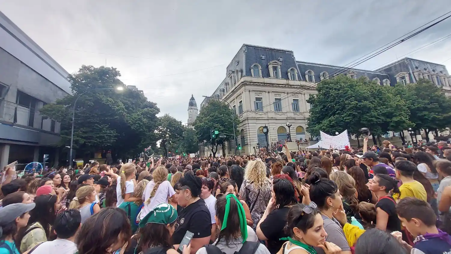La marcha terminó con una concentración en Av. 7 y 50.