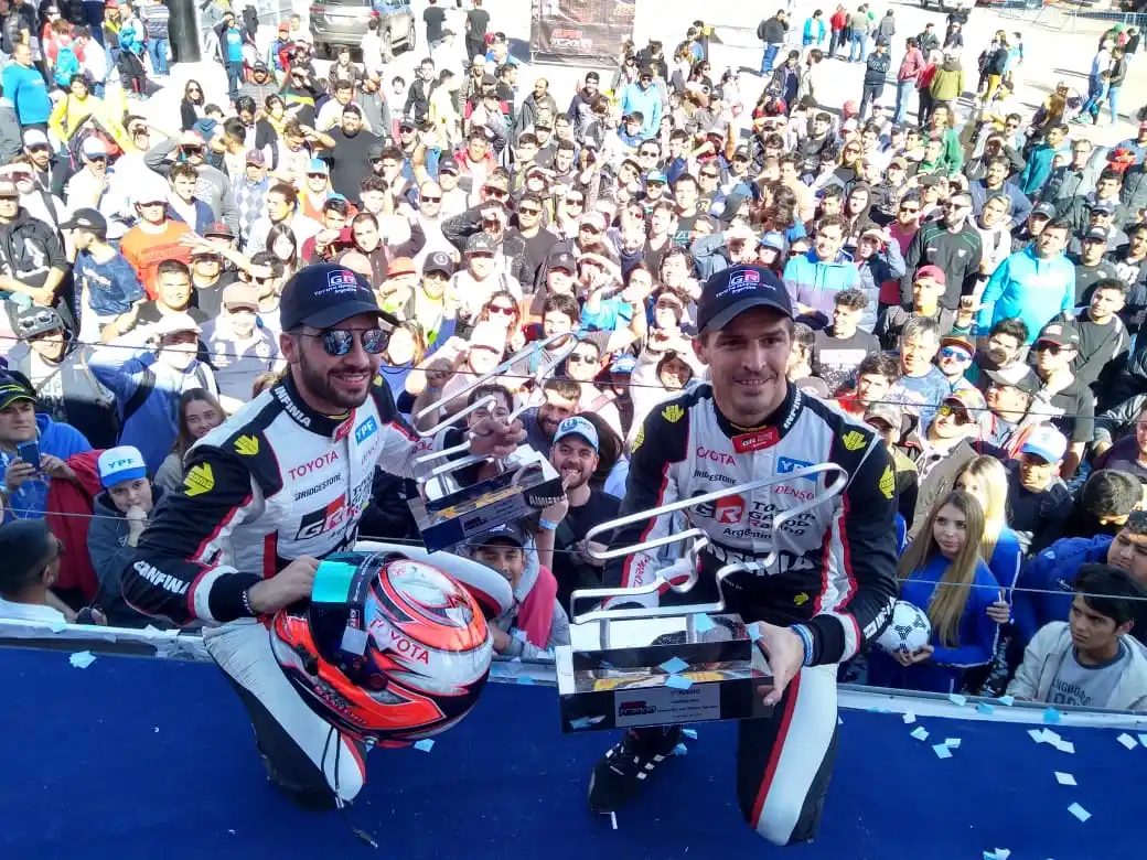 Rossi festejó en San Juan, donde Pernía hizo su negocio